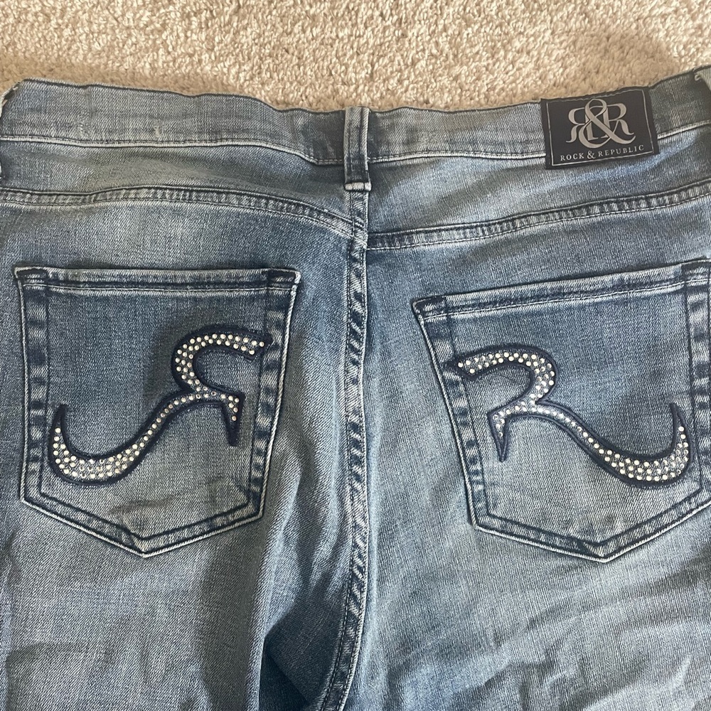 Rock and Republic Kassandra Jeans. Size 16